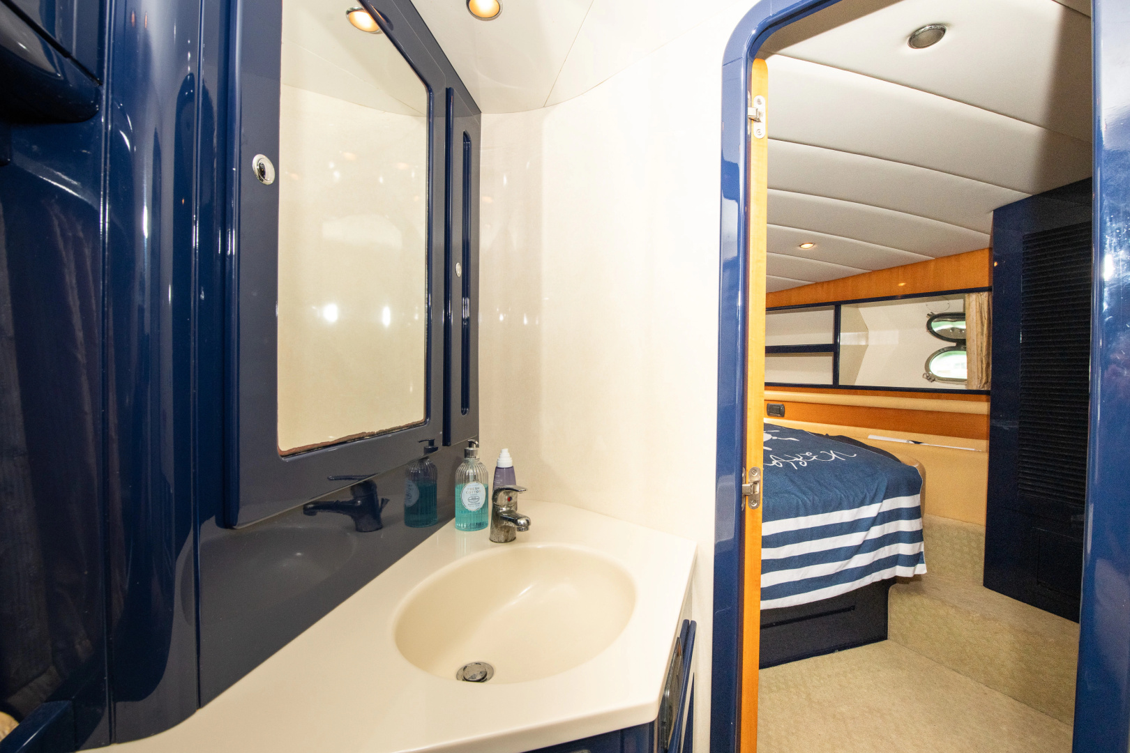 KRAKEN 47ft Cantieri di Sarnico Yacht For Sale KRAKEN 47ft Cantieri di Sarnico Yacht For Sale