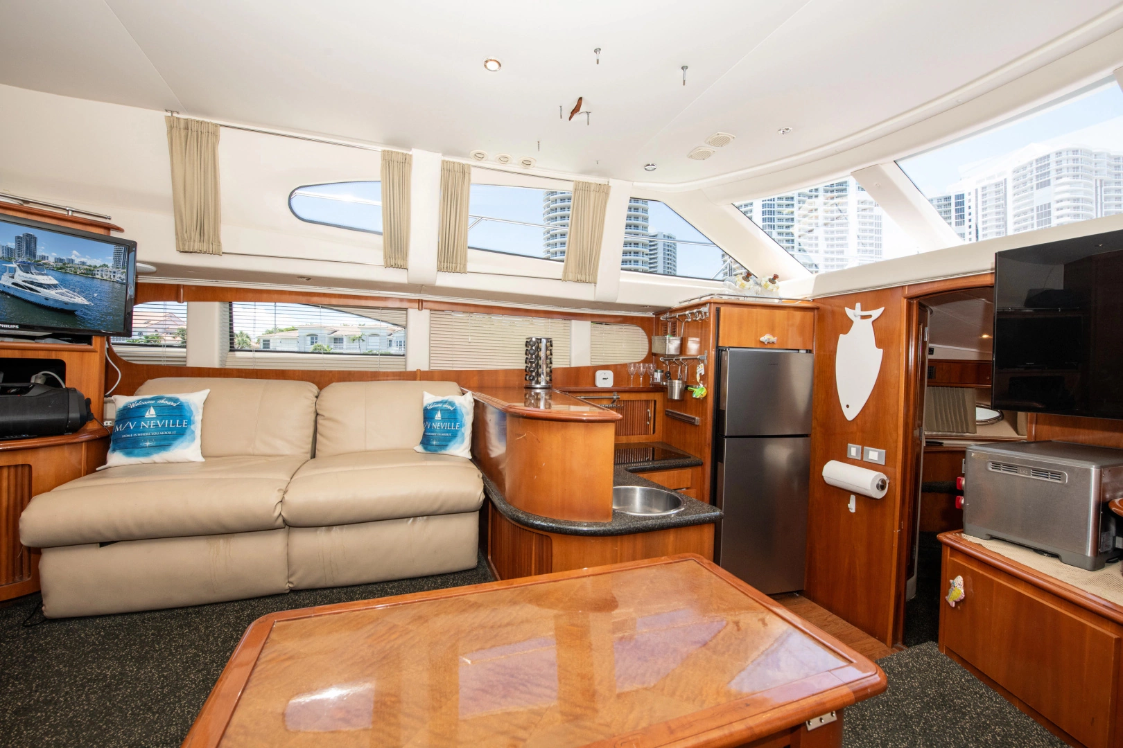 Carver 444 CMY Yacht For Sale