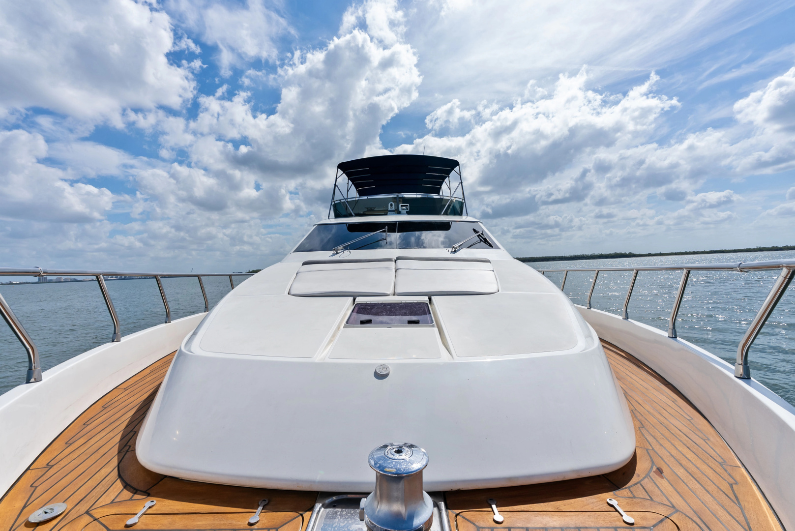 SOLARIS 65ft Uniesse Yacht For Sale