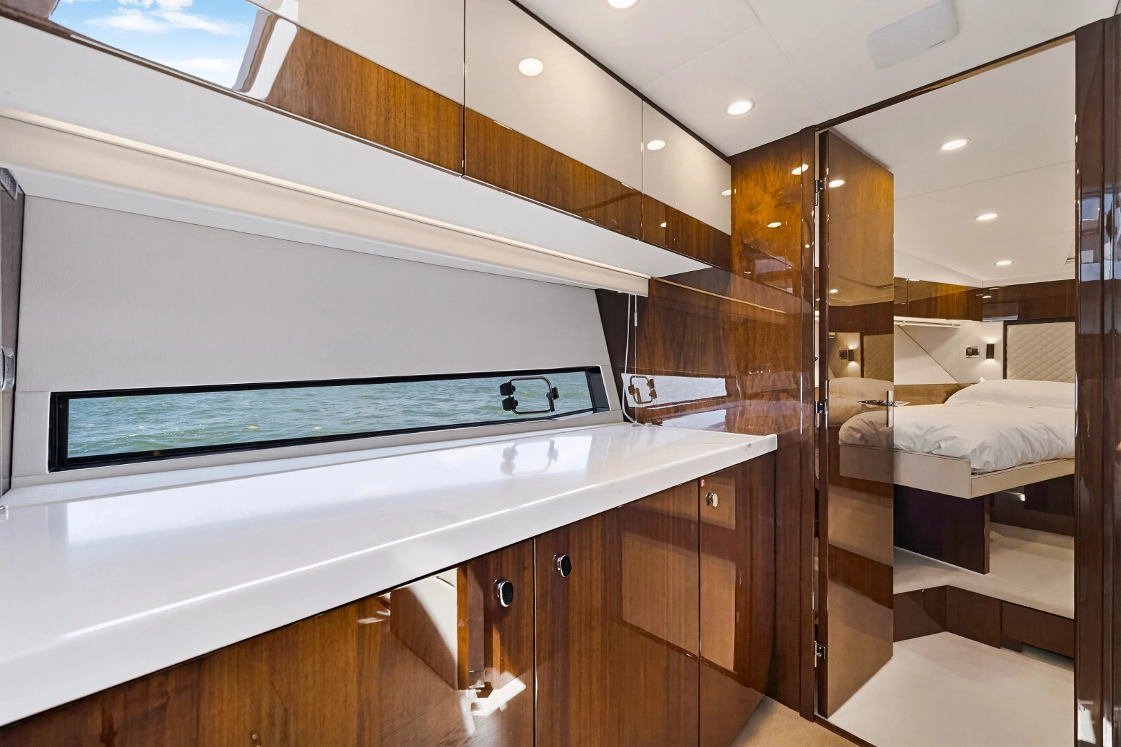 Fairline Squadron 50 Yacht For Sale