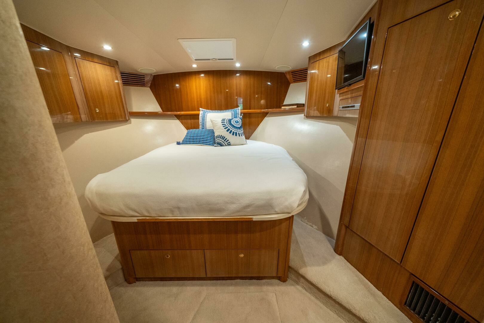RUNNING OVER 68ft Viking Yacht For Sale