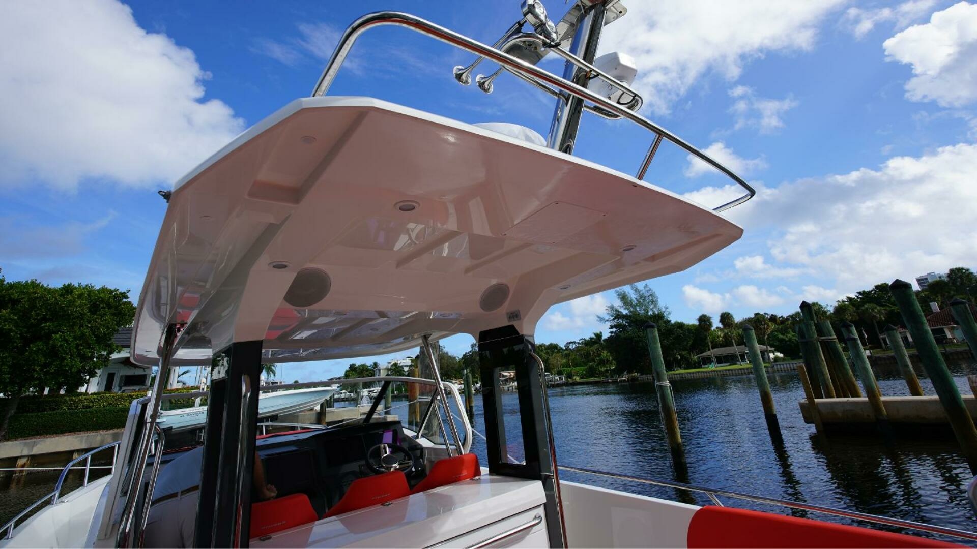 In Stock 2024 Nimbus T11 260 40ft Nimbus Yacht For Sale