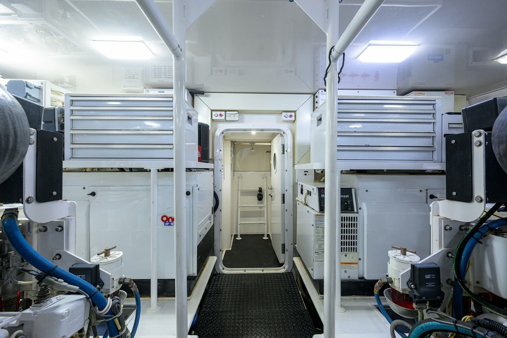 Viking 68 - BLOWFISH3 - Engine Room