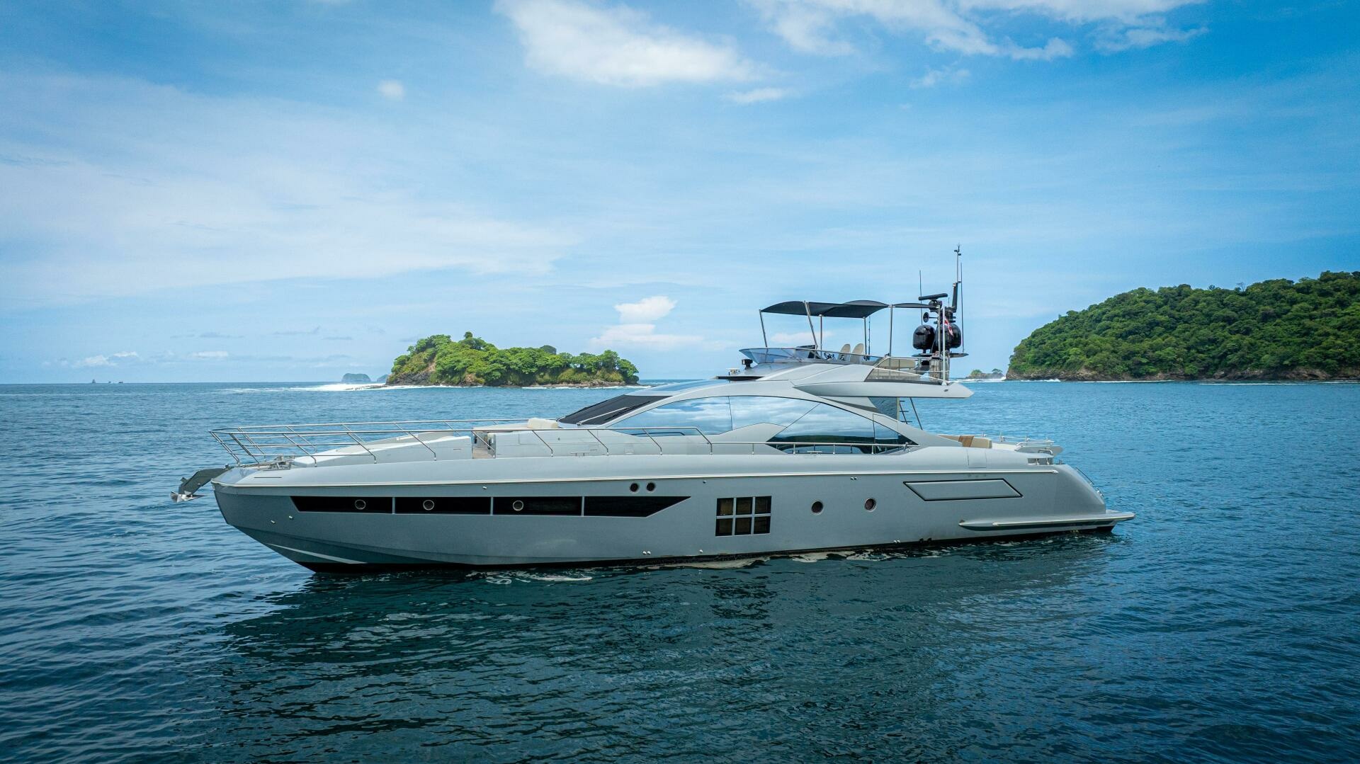 Carpe Diem 77ft Azimut Yacht For Sale