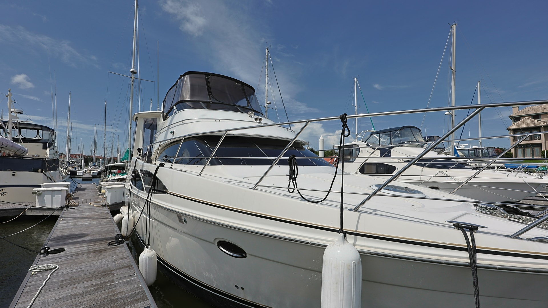 Serendipity 39ft Carver Yacht For Sale Serendipity 39ft Carver Yacht For Sale