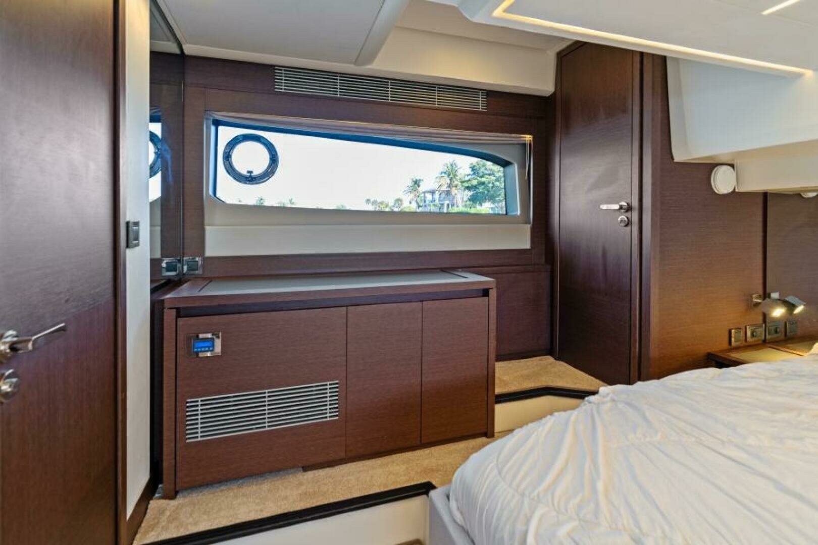 La Dolce Vita 52ft Prestige Yacht For Sale