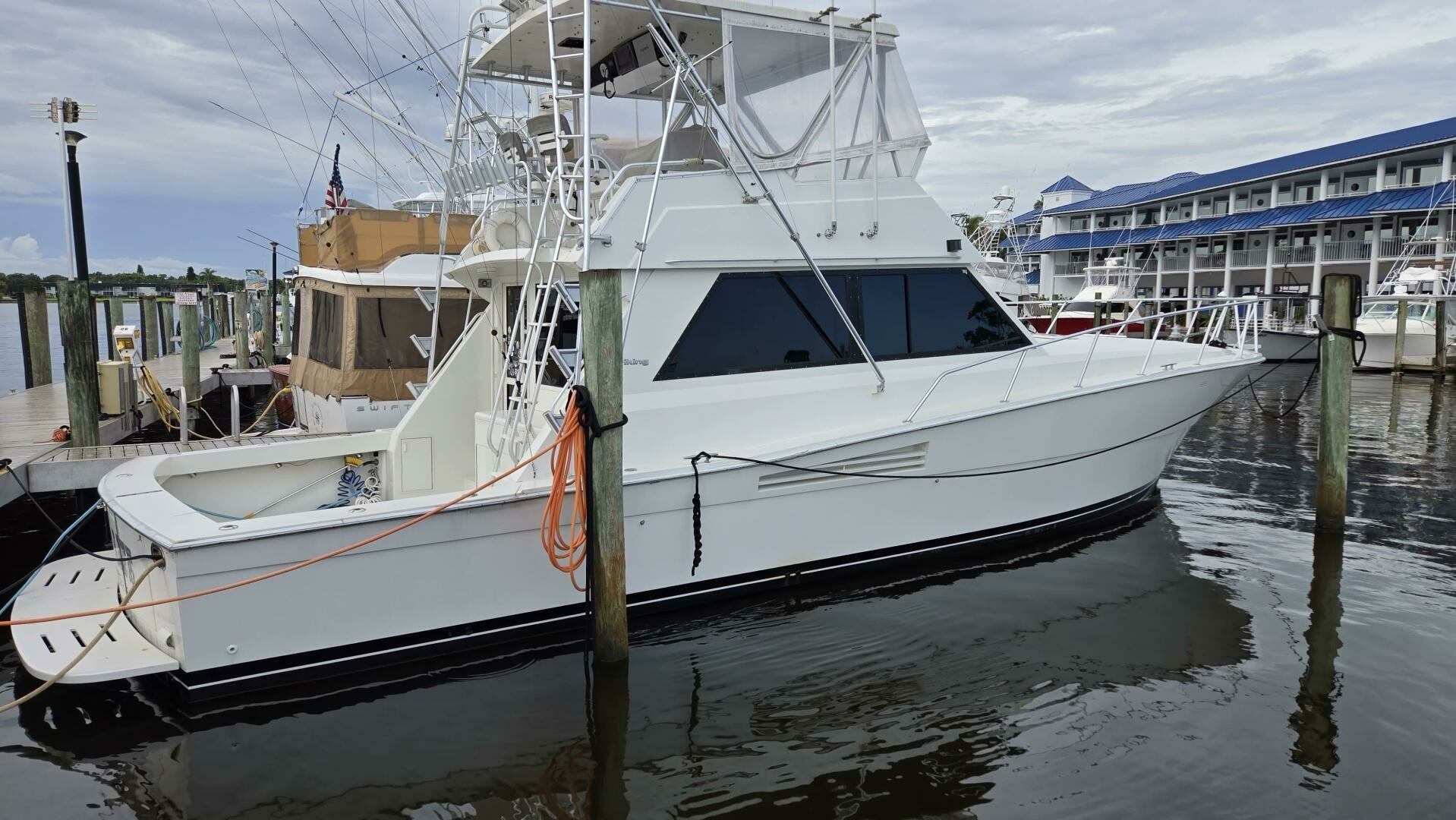 1989 Viking 45 Convertible