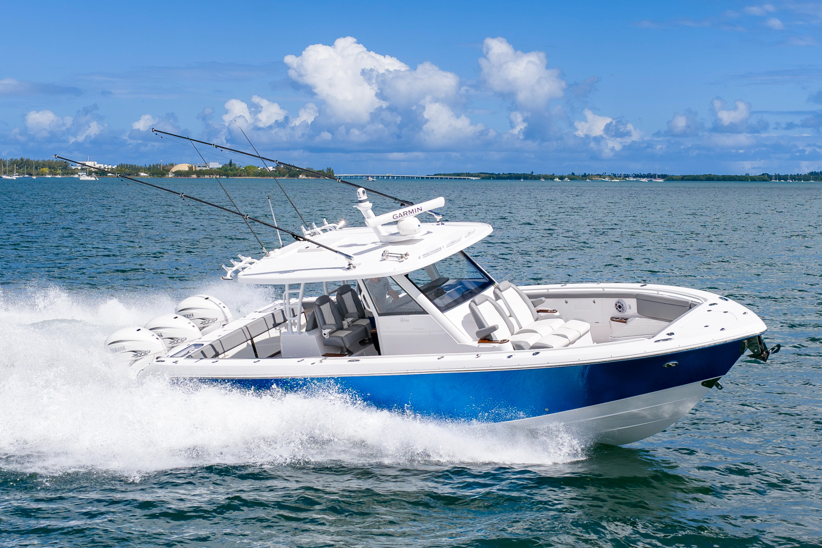 OUR TRADE 39ft Everglades Yacht For Sale