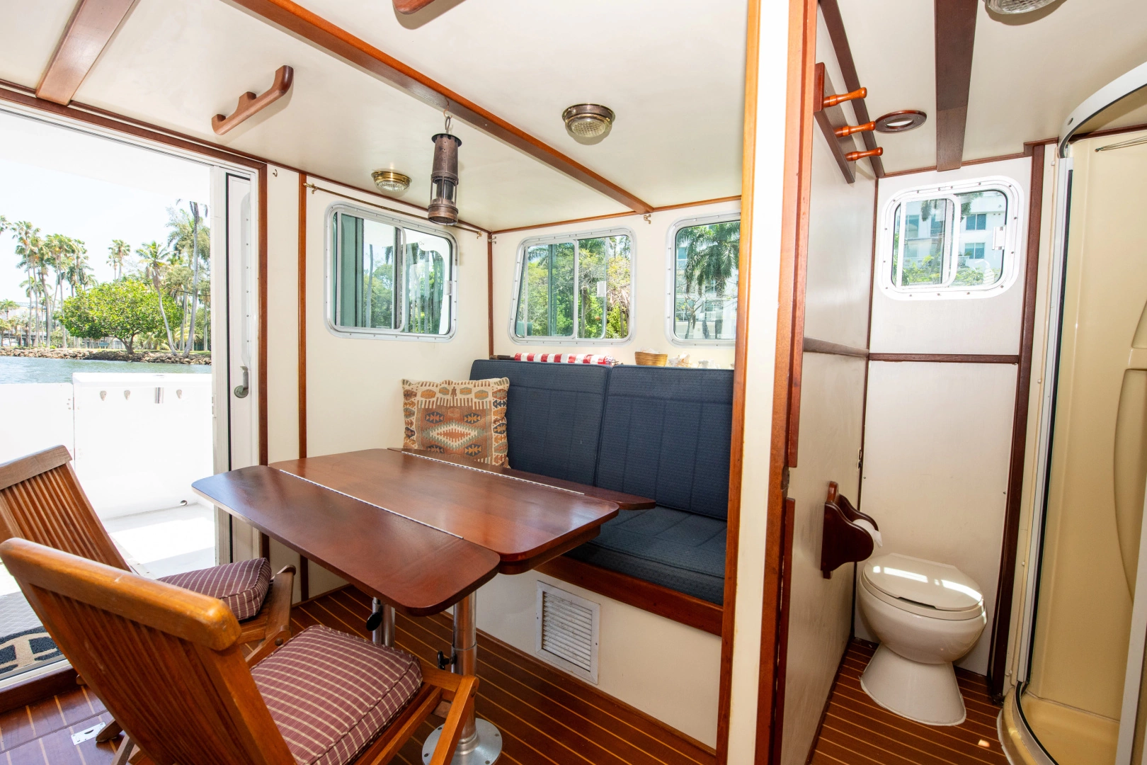 American Tug Trawler Pilothouse 36 Yacht For Sale