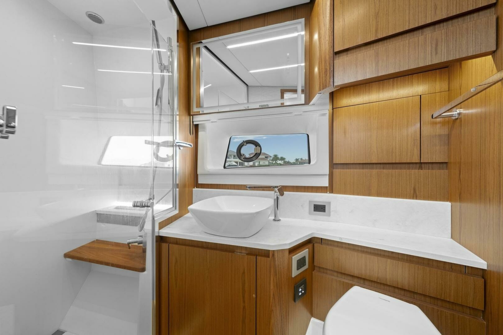 2023 Tiara Yachts EX 60