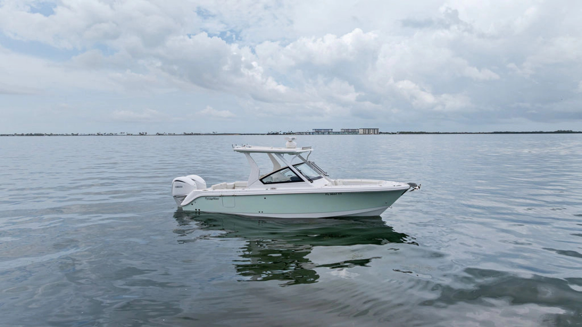 26ft Edgewater Yacht For Sale