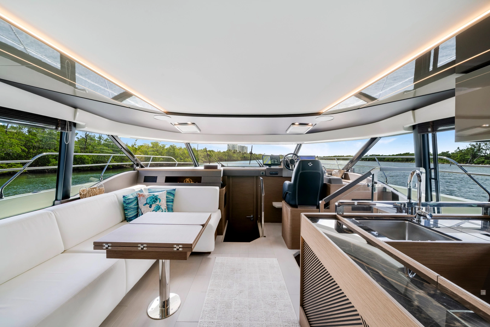 Prestige M48 Yacht For Sale
