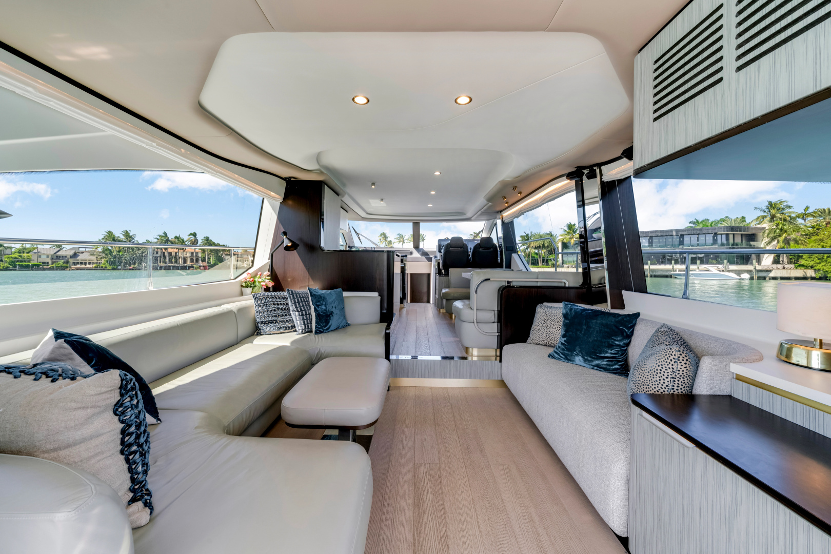 60ft Azimut Yacht For Sale