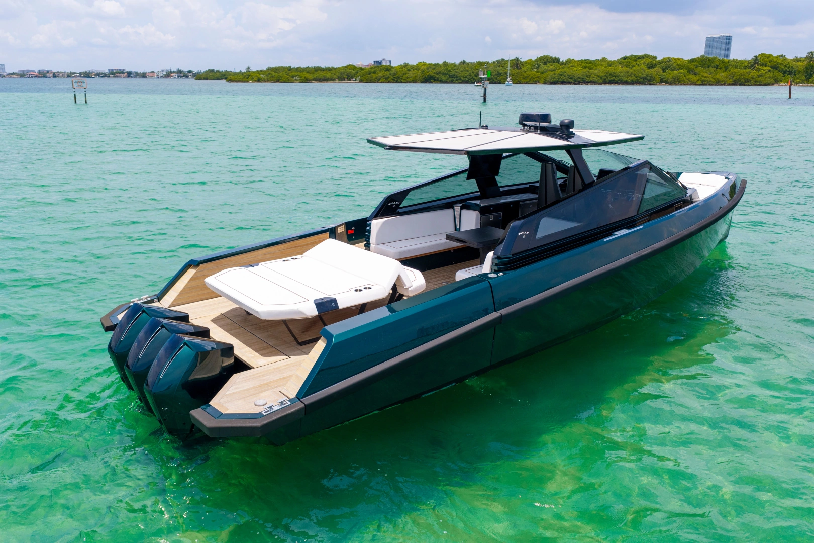 Wally Wallytender43X Yacht For Sale
