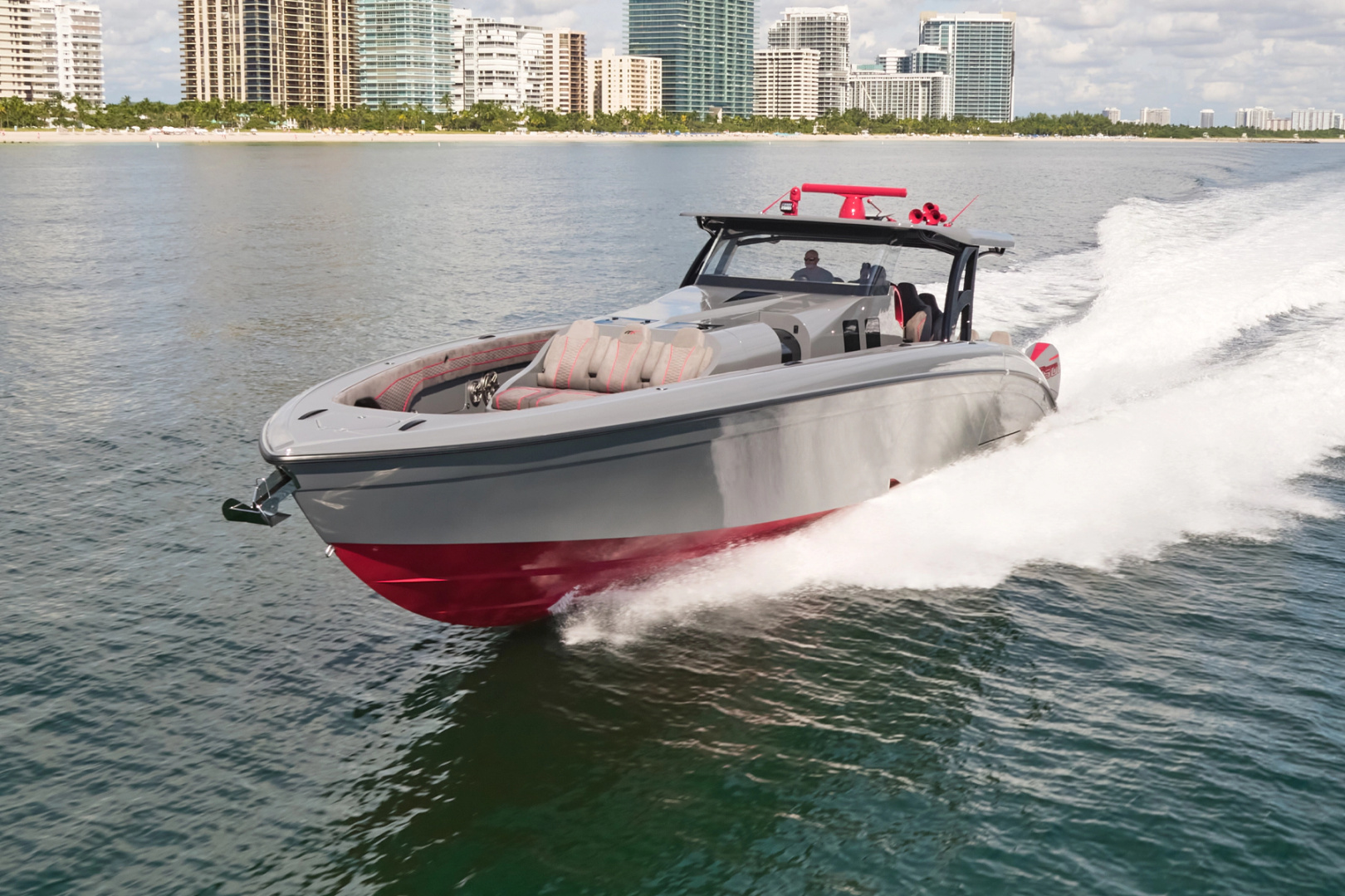 MR  LUCKY 52ft Midnight Express Yacht For Sale