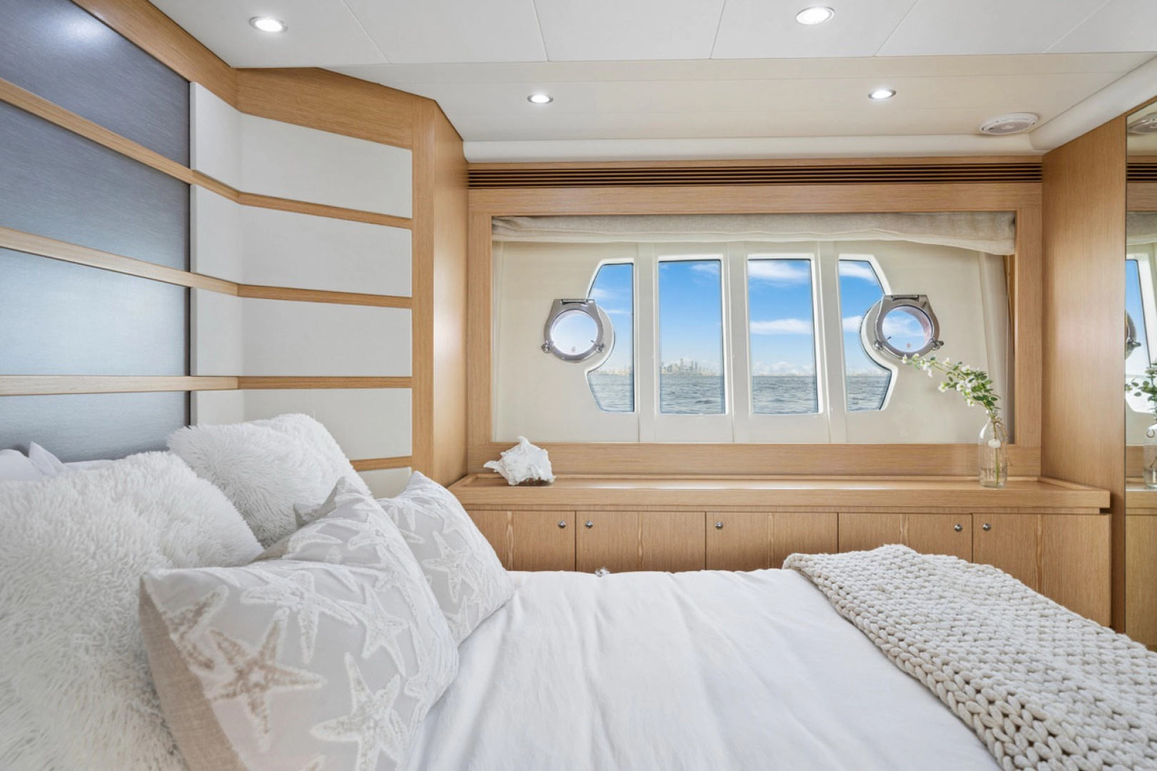 Big Deck Energy 62ft Ferretti Yachts Yacht For Sale