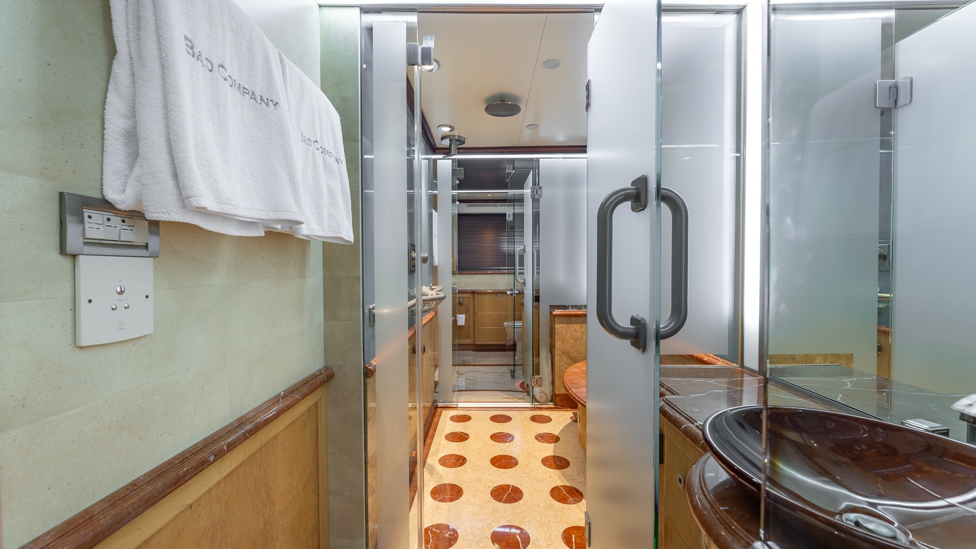 1998 Trinity Yachts Sport Fisherman- BAD COMPANY: Luxurious En-Suite Bathroom