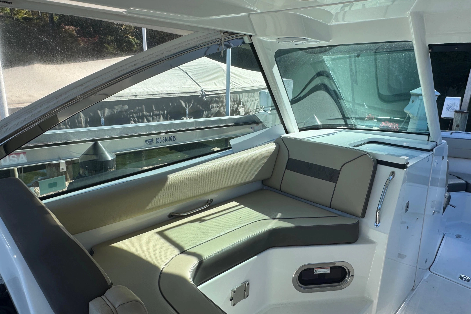Pursuit DC 325 Dual Console Yacht For Sale