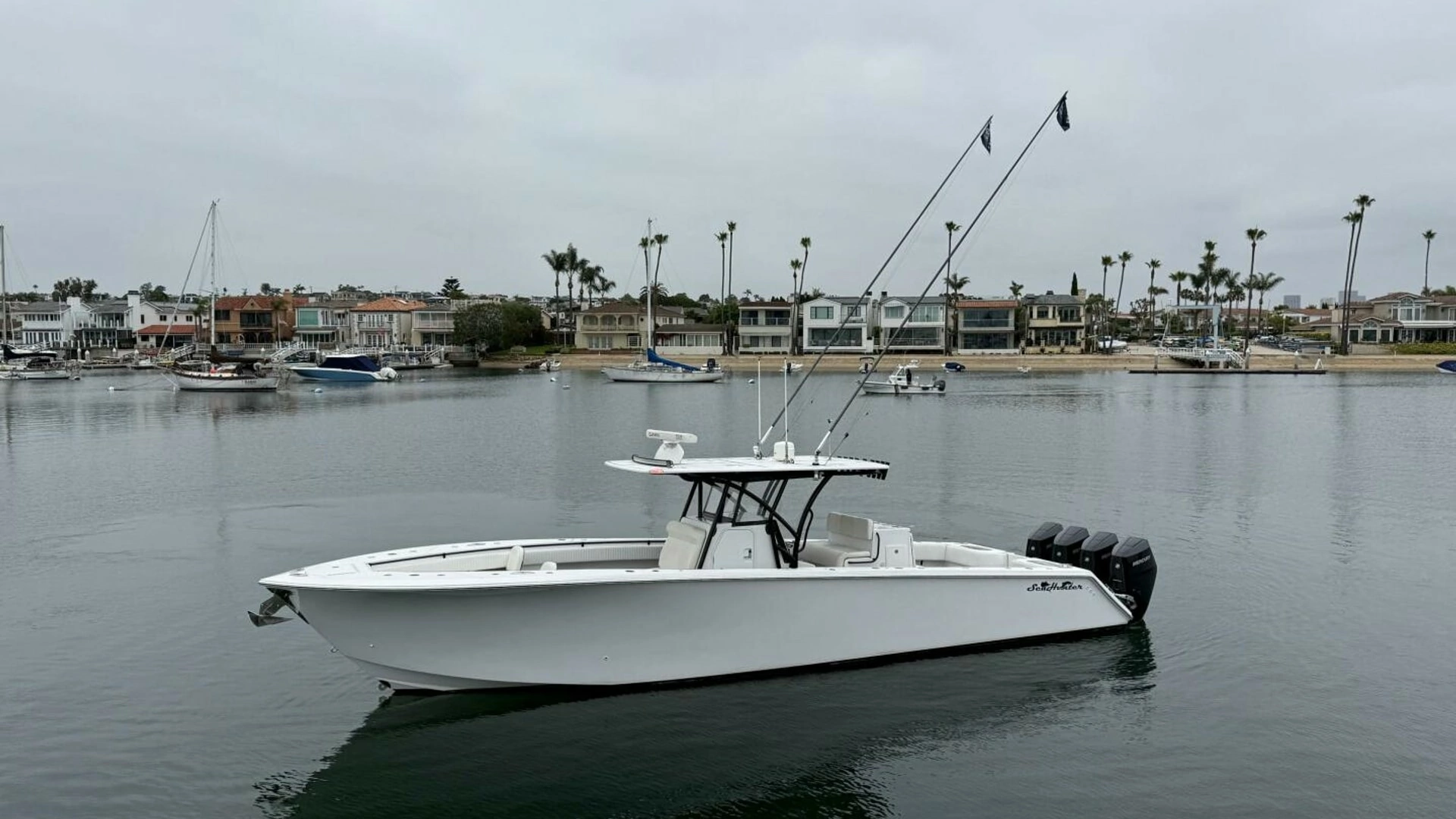 SeaHunter 39 Center Console Yacht For Sale