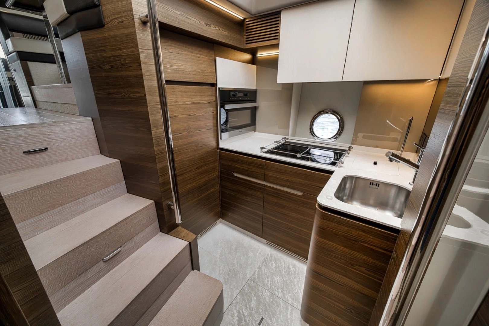 Azimut 50 FLY Yacht For Sale