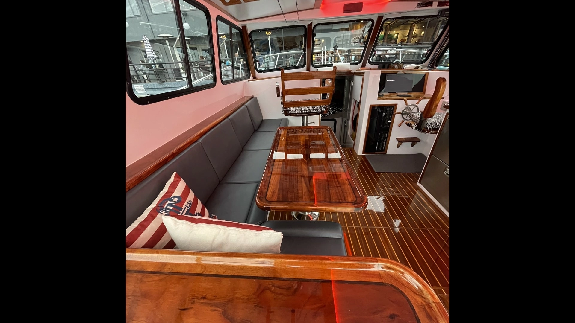 Donelle 35 Flybridge Sportfish Yacht For Sale