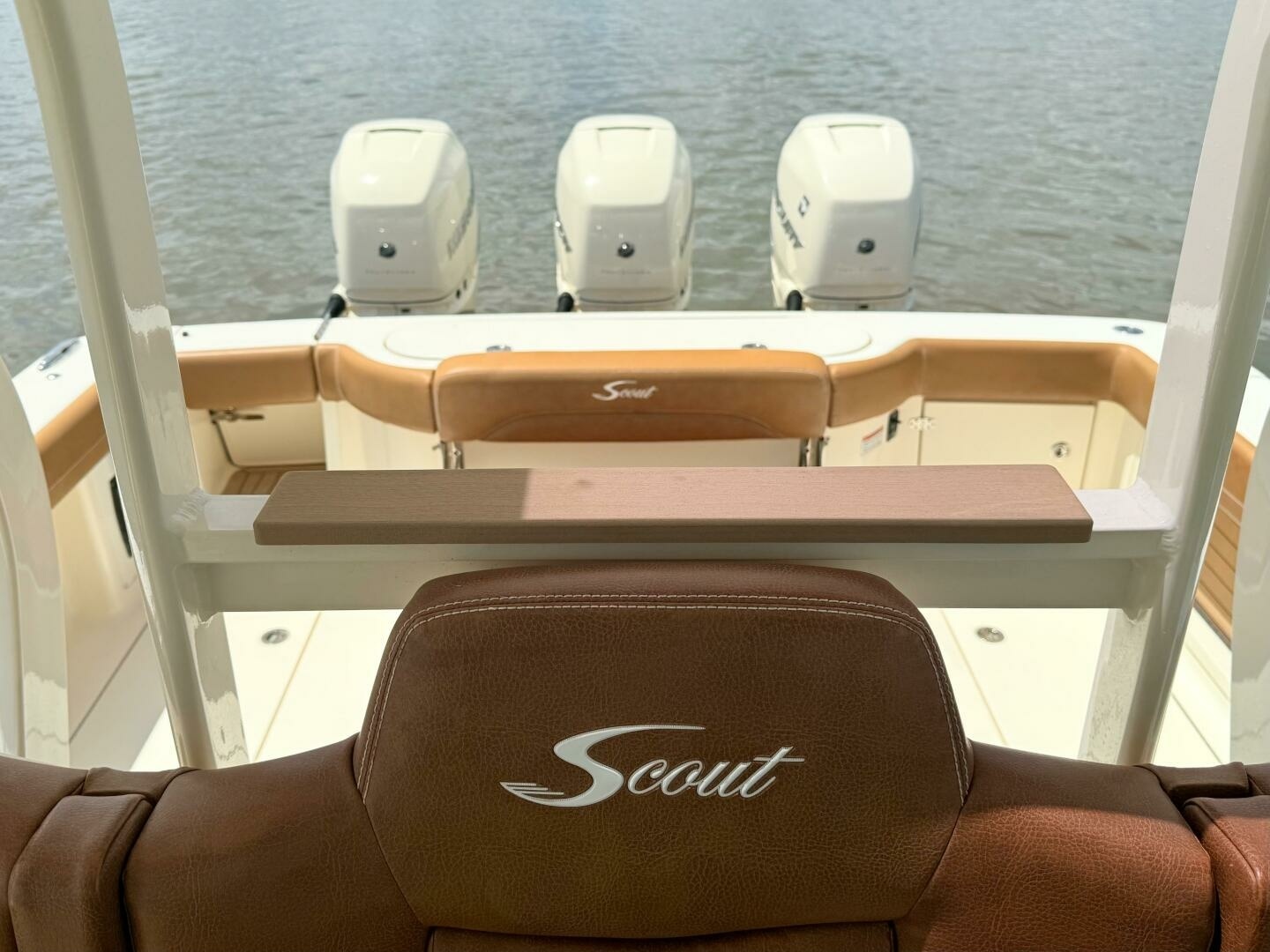 Scout 380 LXF — Wild Horses - Photo 20
