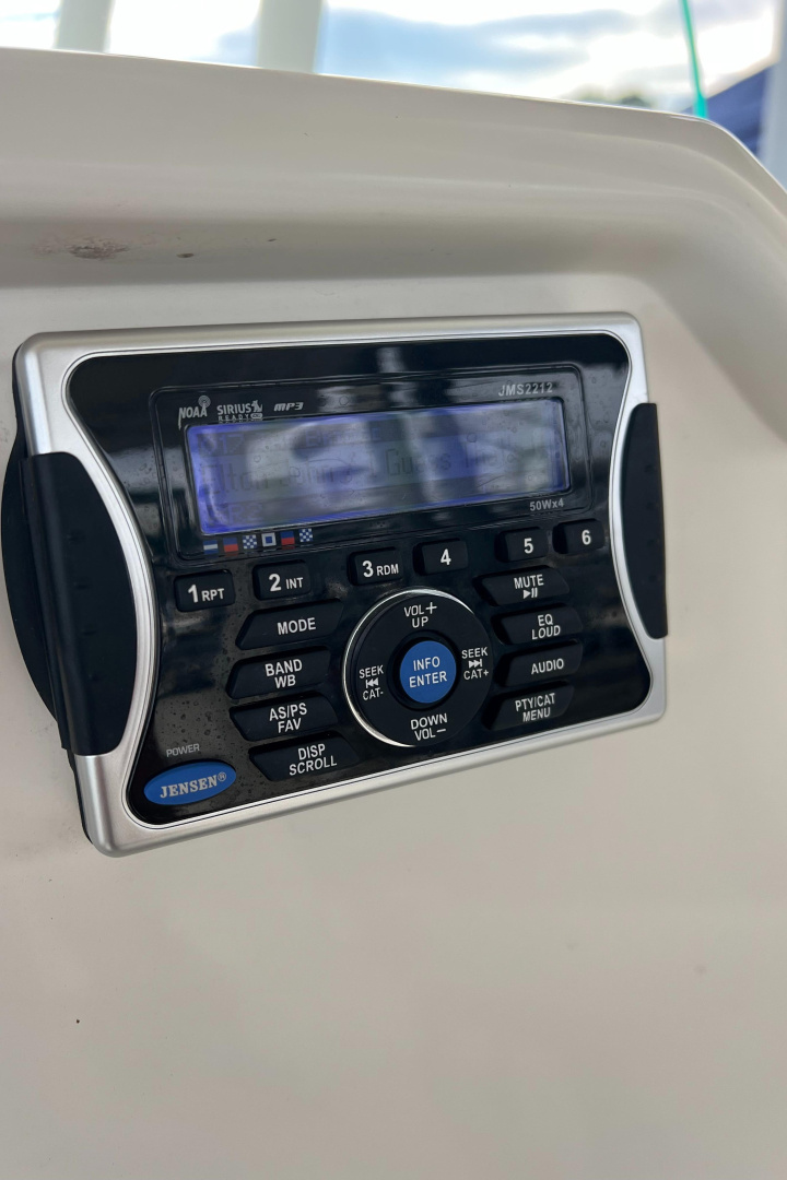 MYSTIC WENCH 29ft Sailfish Yacht For Sale