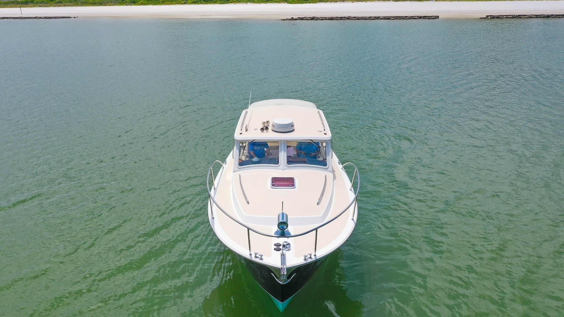 Bow View of MJM 29z Camelot