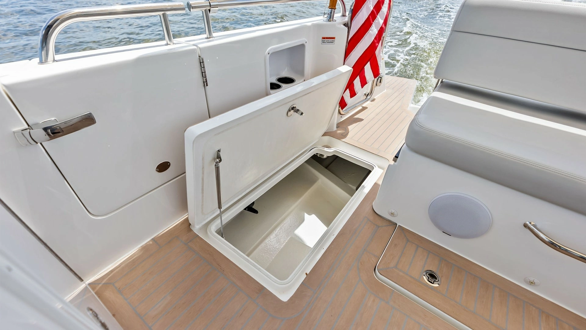 MJM M3 Yacht For Sale
