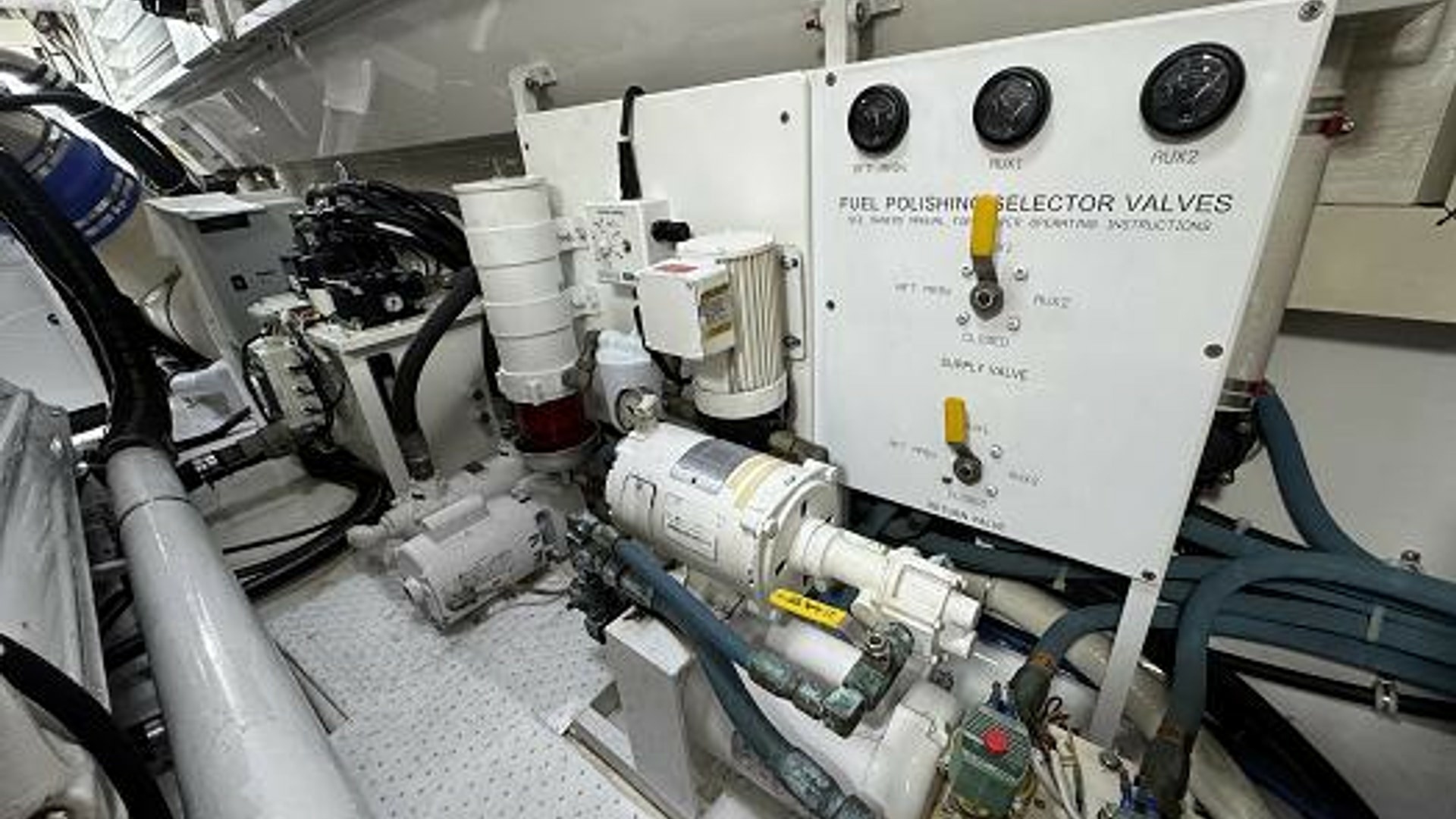 Never Settle 74ft Viking Yacht For Sale Never Settle 74ft Viking Yacht For Sale