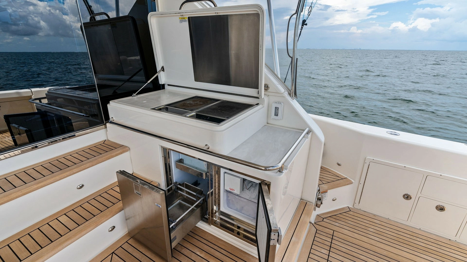 Riviera 57 Enclosed Bridge Yacht For Sale