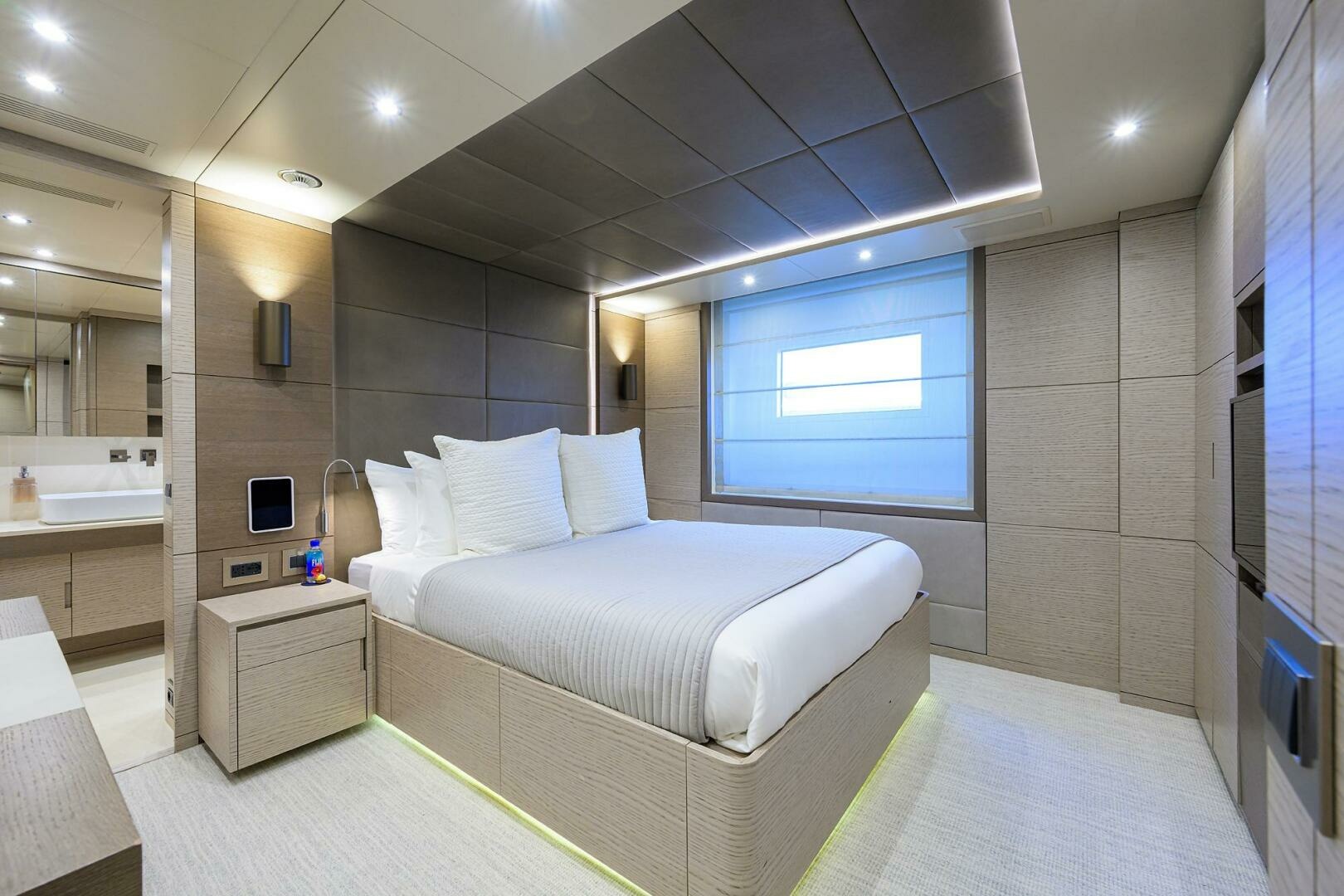 132ft Benetti Yacht For Sale
