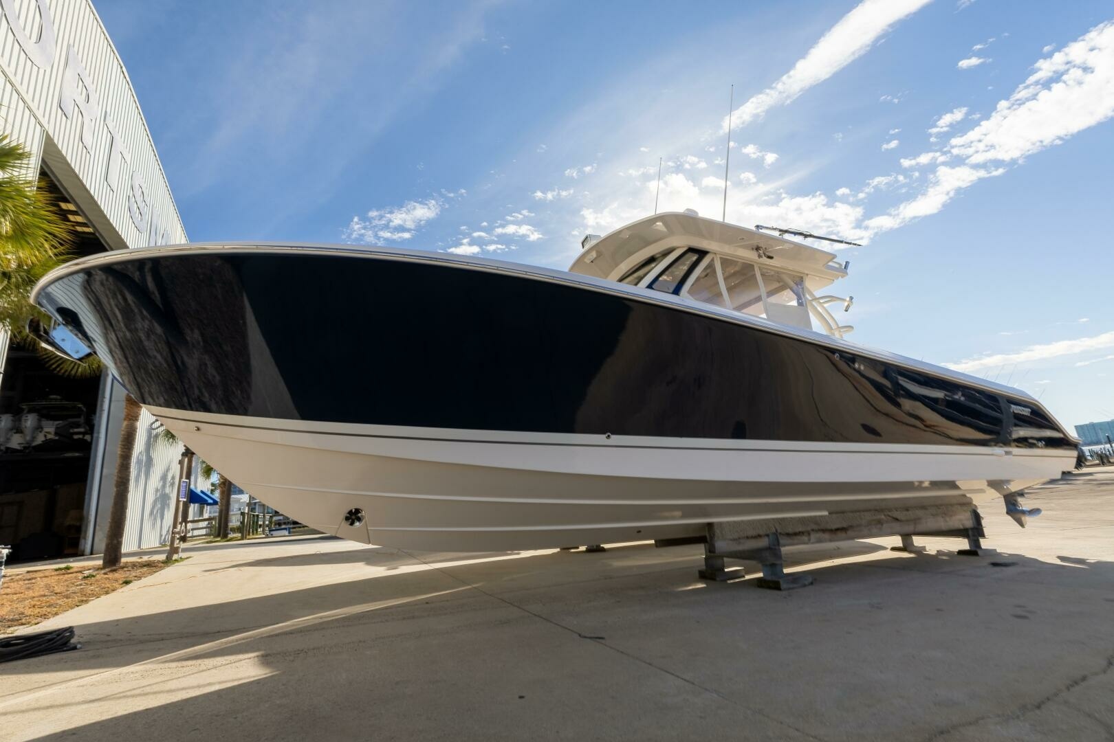 Moon Dogg 37ft Pursuit Yacht For Sale Moon Dogg 37ft Pursuit Yacht For Sale