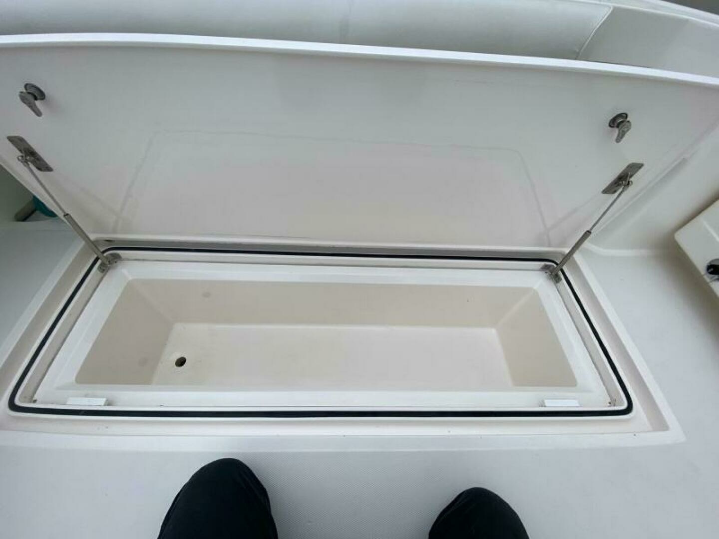 VAQUERO 40ft Cabo Yacht For Sale VAQUERO 40ft Cabo Yacht For Sale