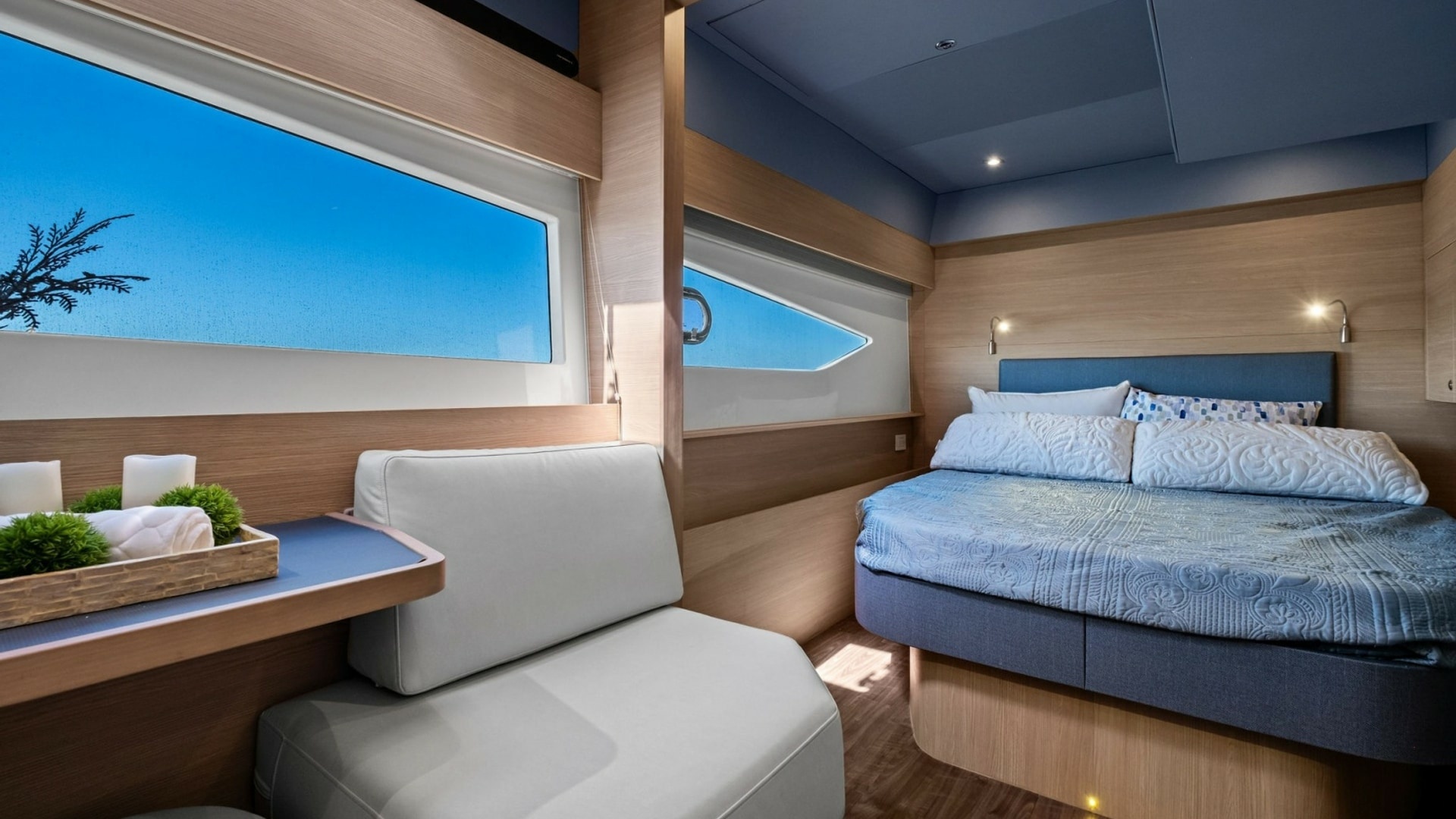 Aquila 54 Yacht — Remarkable I - Photo 31