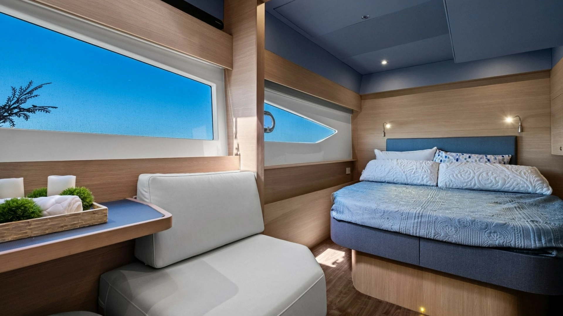 Aquila 54 Yacht Yacht For Sale