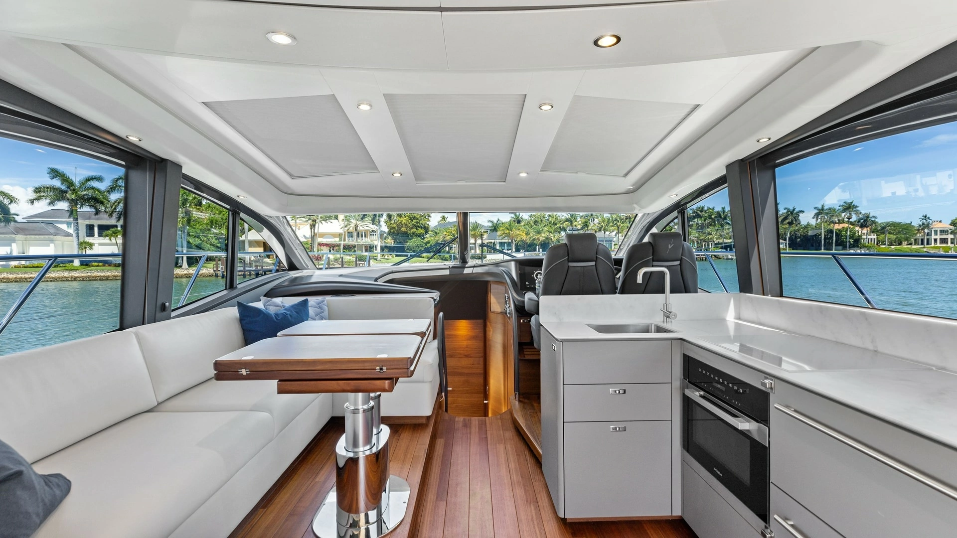 Princess V55 Yacht For Sale