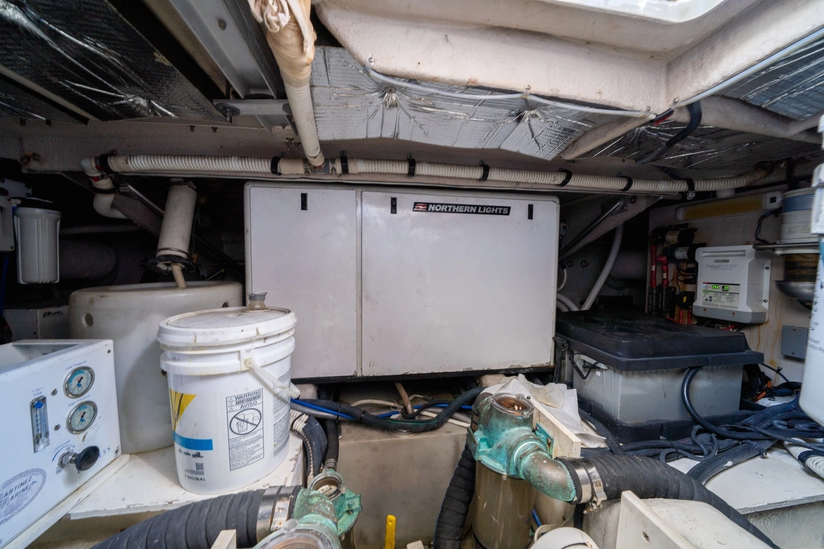 Sea Ray 470 Sedan Bridge Yacht For Sale