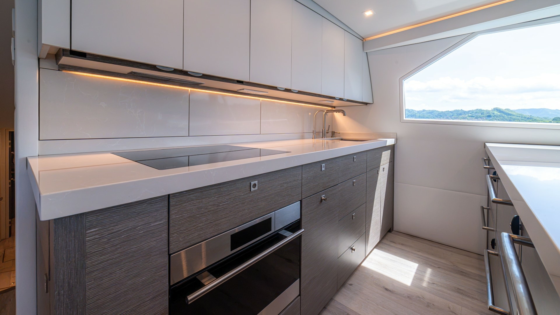 Fish Tank 64ft Viking Yacht For Sale