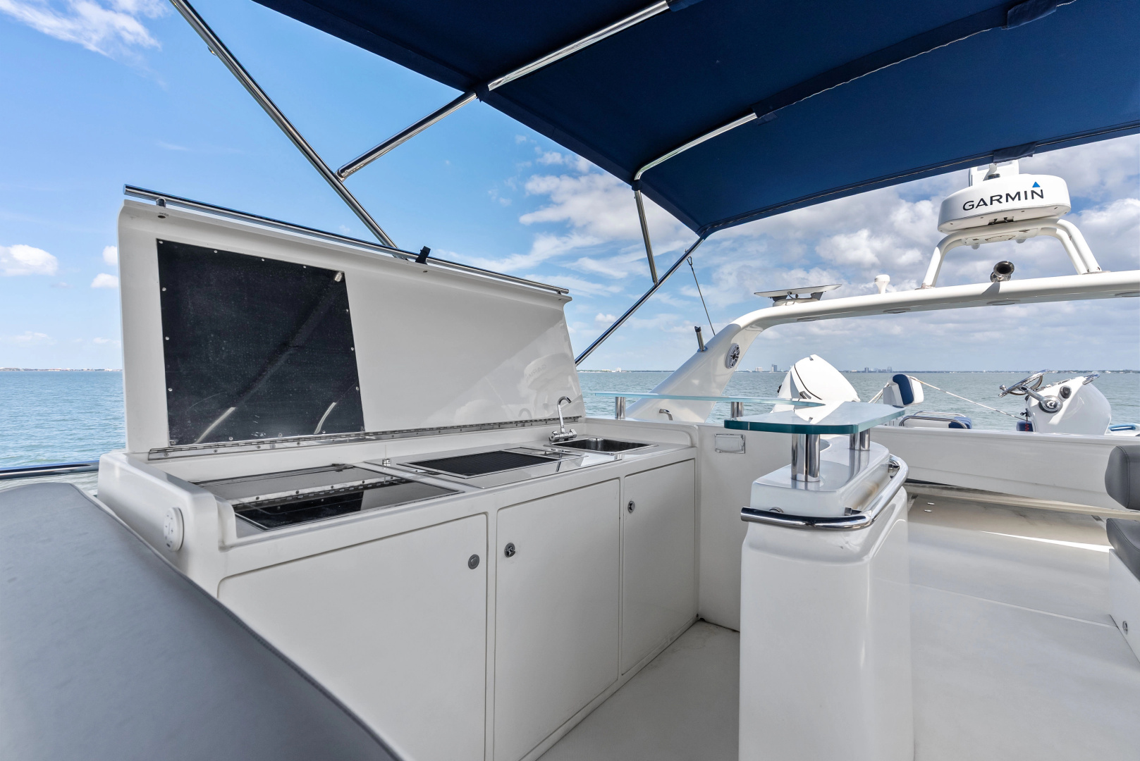SOLARIS 65ft Uniesse Yacht For Sale