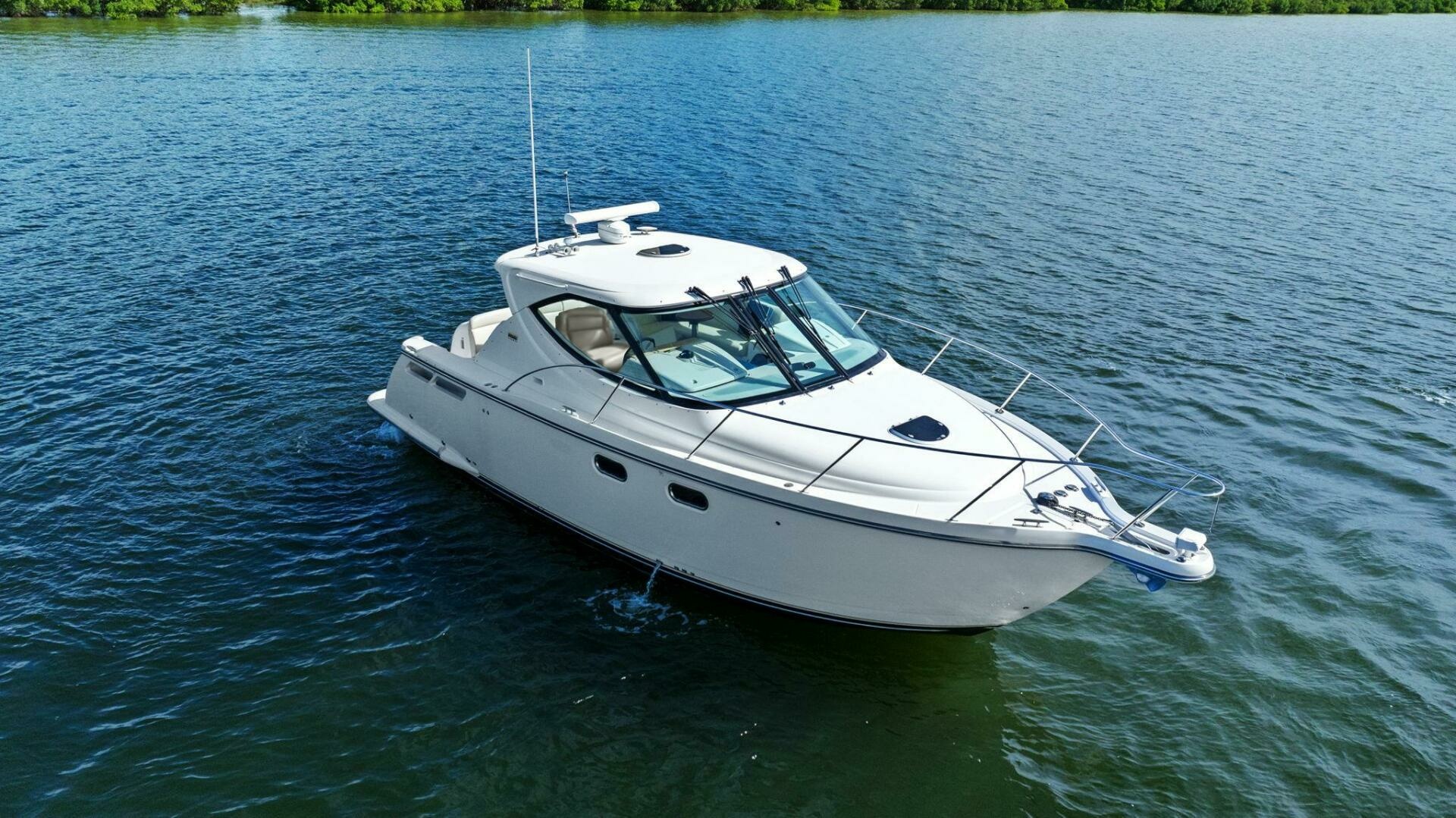 Fridge Benefit 35ft Tiara Yachts Yacht For Sale