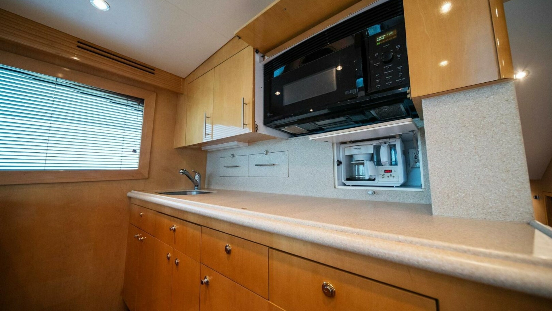 Big Boyd 54ft Hatteras Yacht For Sale