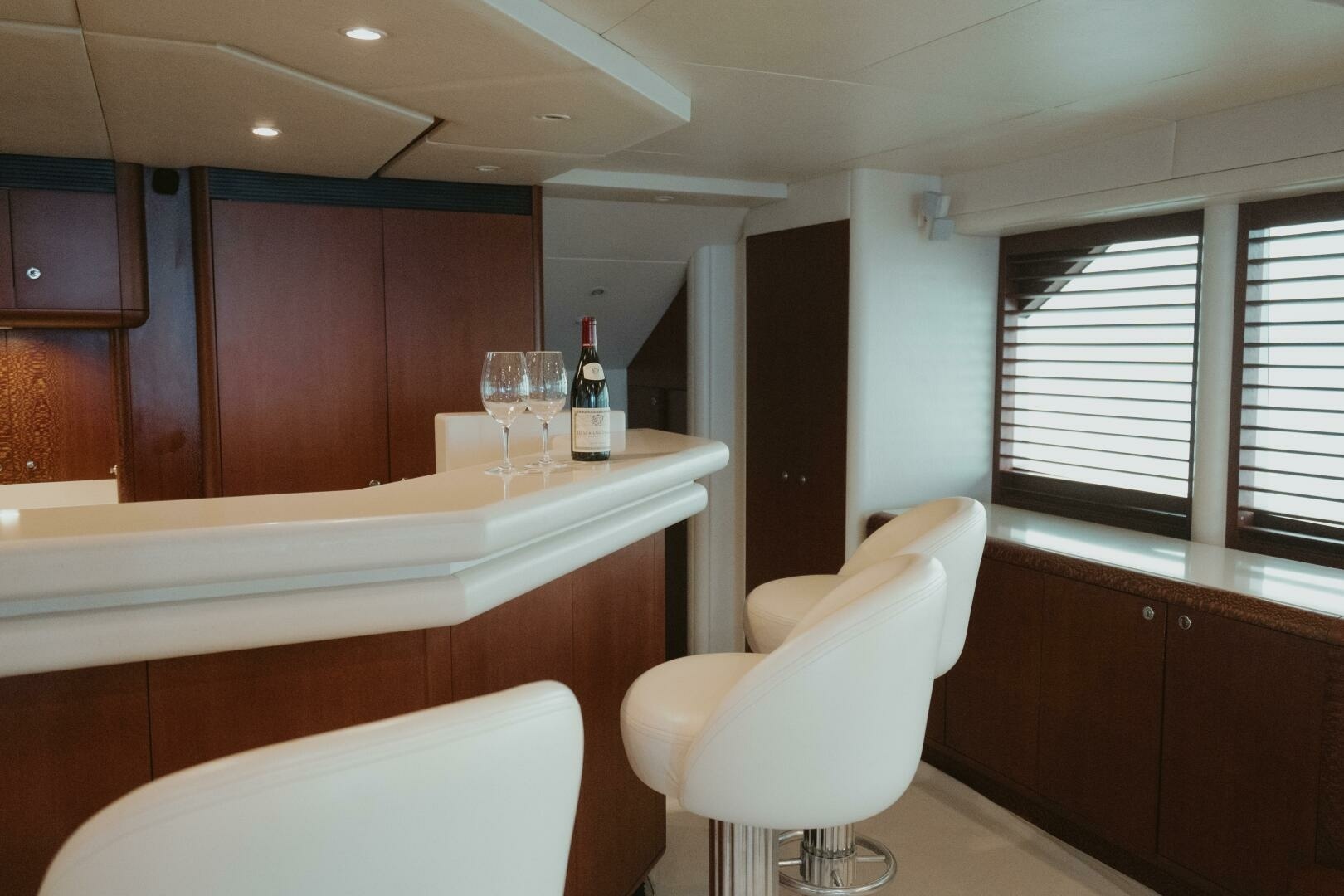 Aussie Rules 87ft Oceanfast Yacht For Sale