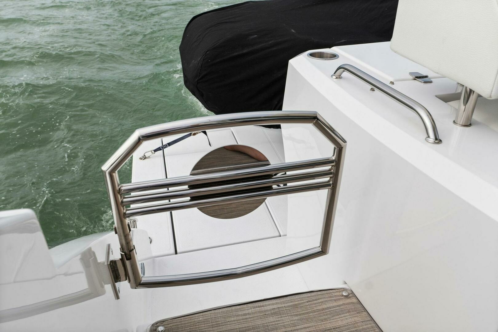 Sweet Caroline 46ft Cruisers Yachts Yacht For Sale Sweet Caroline 46ft Cruisers Yachts Yacht For Sale