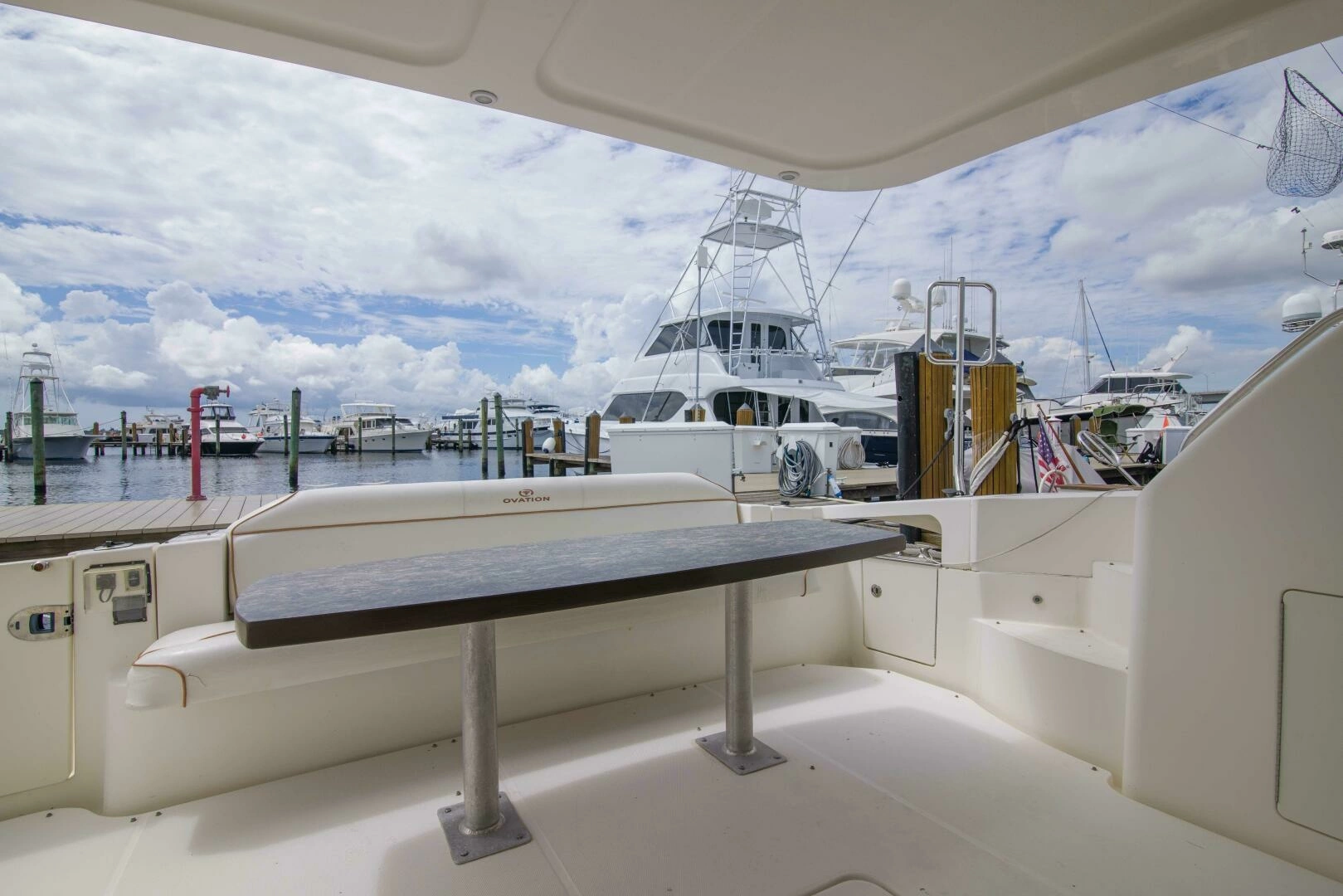 Silverton 52 Ovation Yacht For Sale