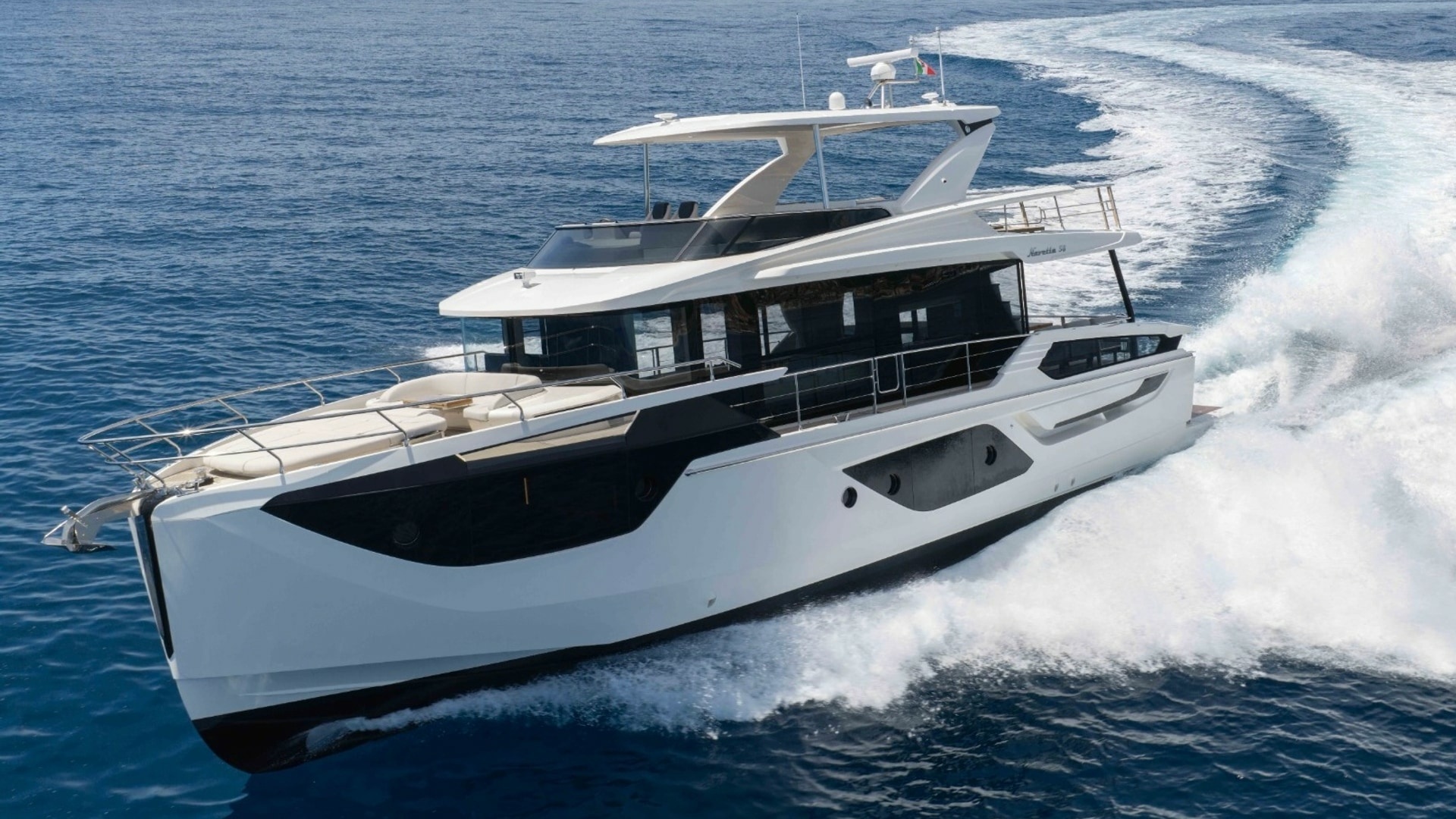 MAVI 57ft Absolute Yacht For Sale