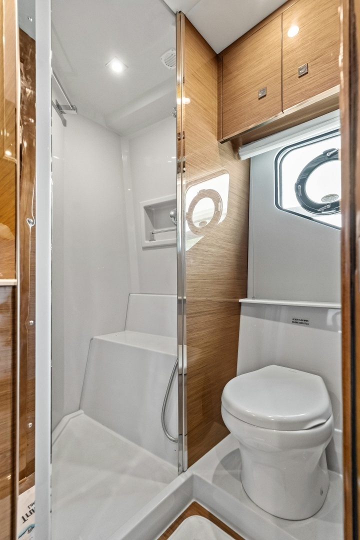 Truly Ineffable 42ft Cruisers Yachts Yacht For Sale