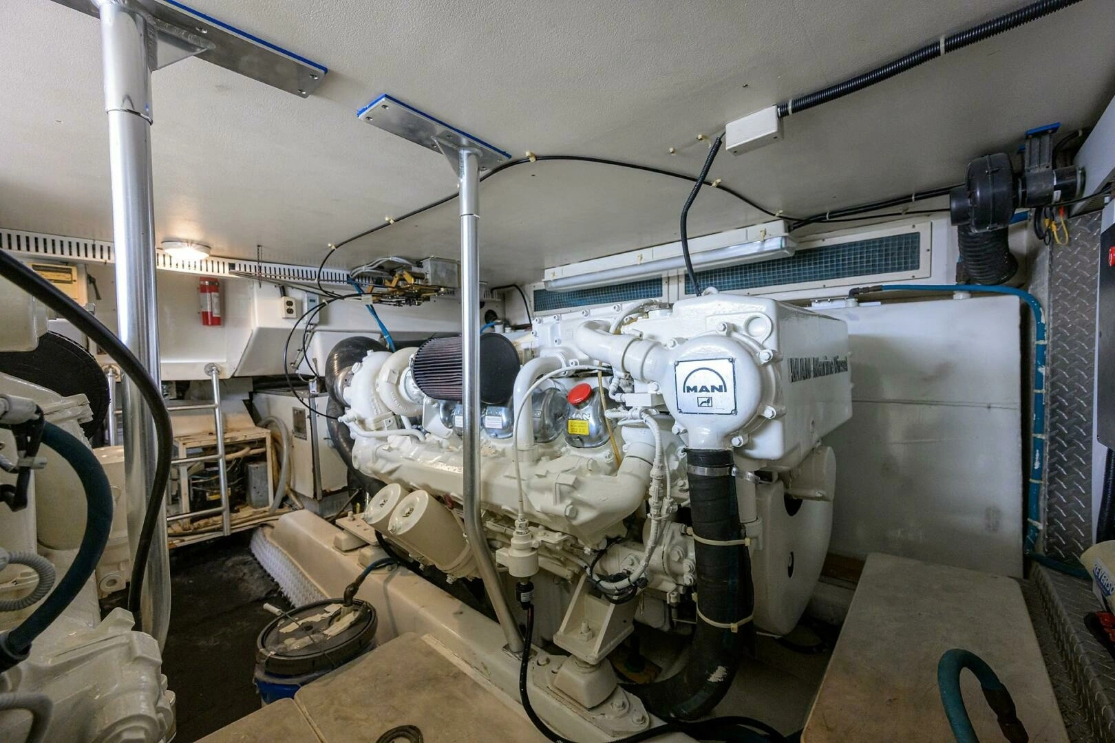Ocean Yachts 56 Super Sport Yacht For Sale
