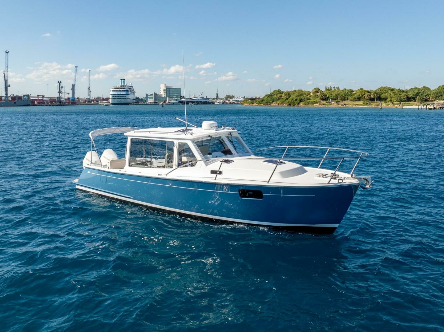 In Stock 2025 MJM 35 064 38ft MJM Yacht For Sale