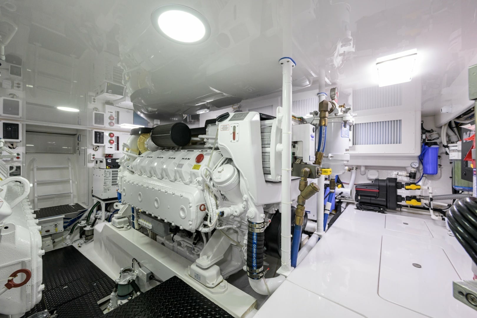 Viking 54 - Dog House - Engine Room